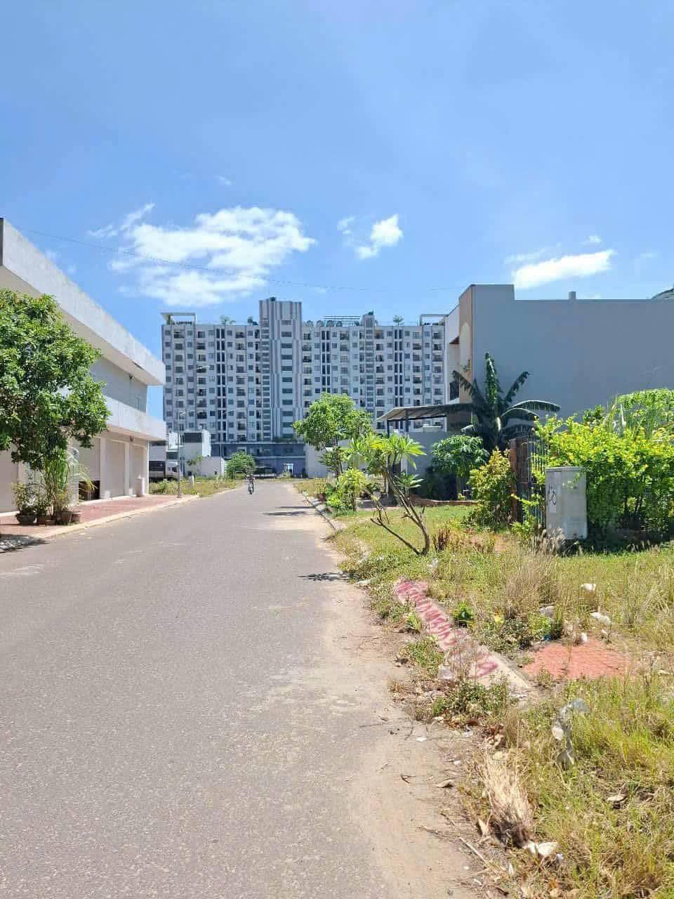 BÁN LÔ ĐẤT DS7 ĐƯỜNG NGUYỄN DIÊU NỐI DÀI KHU ĐÔNG CHỢ DINH, NHƠN BÌNH - QUY NHƠN.