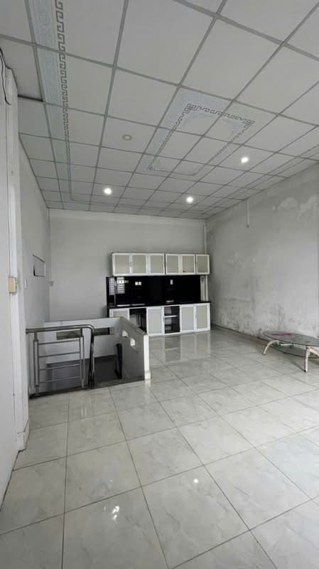 CHO THUÊ NHÀ NHÀ NGUYÊN CĂN MẶT TIỀN HAI BÀ TRƯNG.