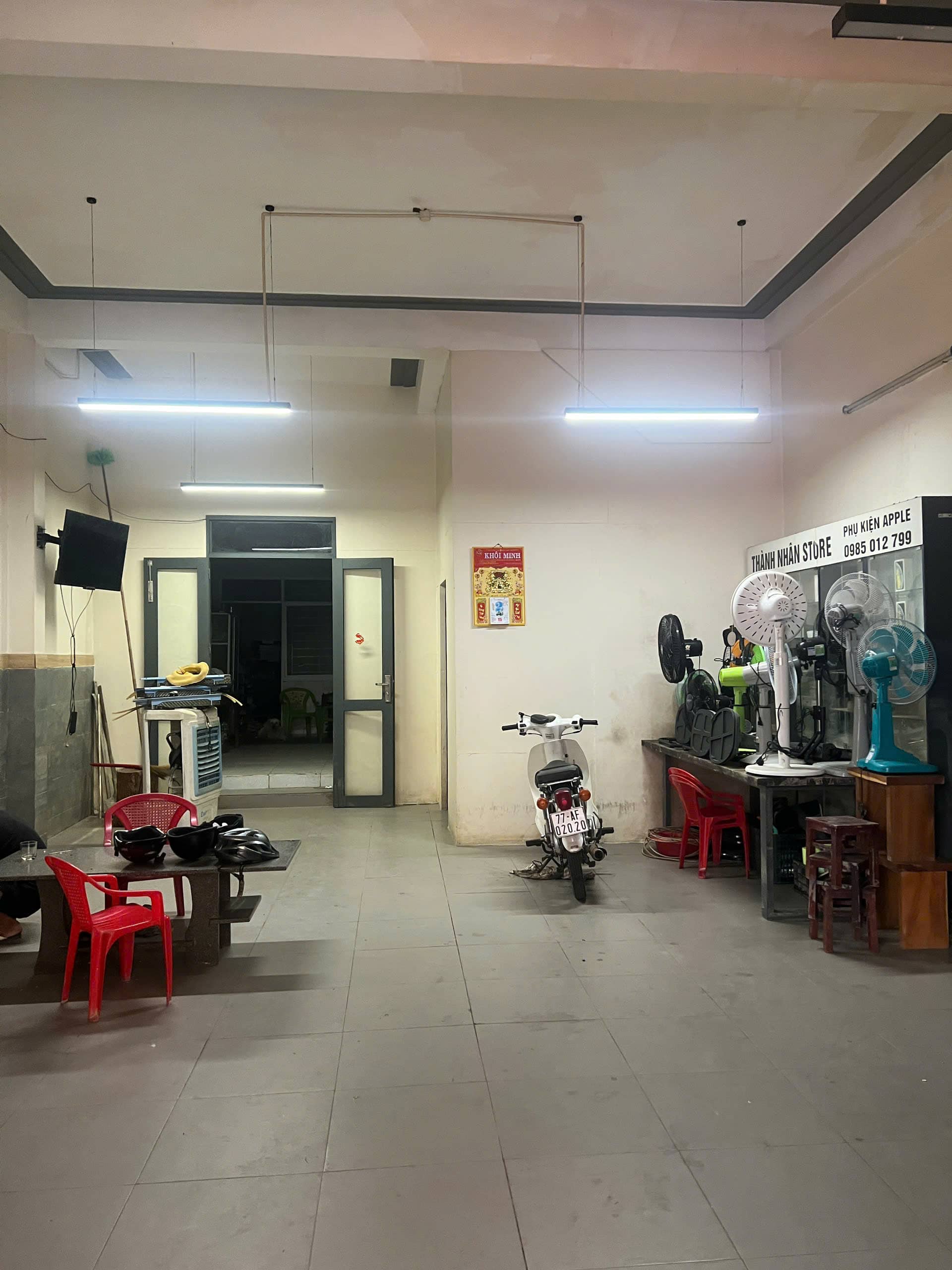 CHO THUÊ NHÀ MẶT TIỀN NGAY CHỢ DINH.