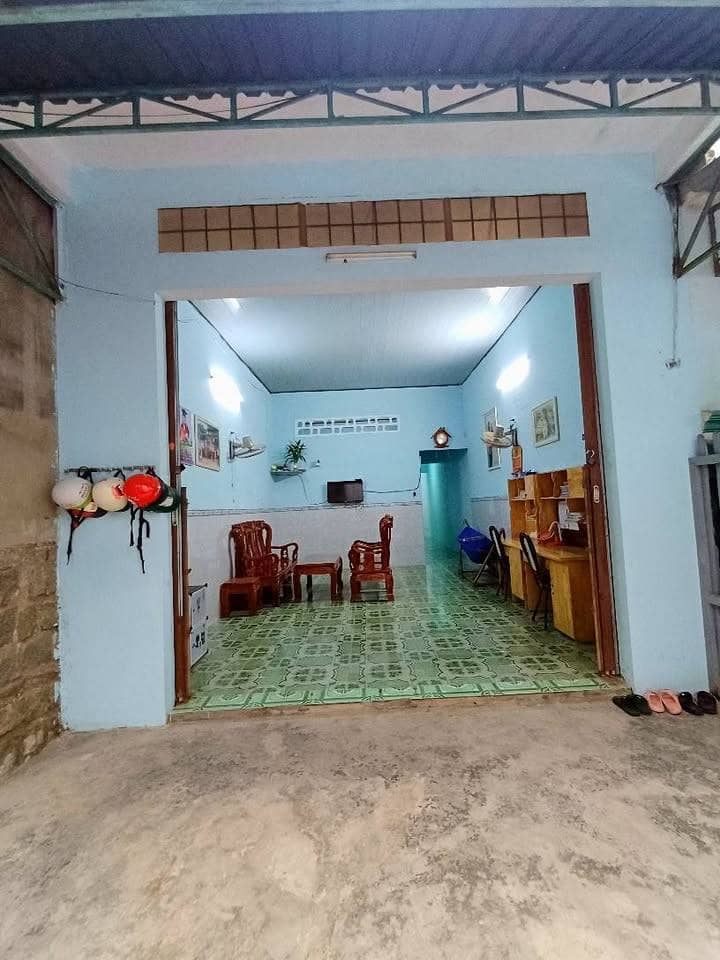 BÁN NHÀ CẤP 4 DIỆN TÍCH LỚN TẠI NHƠN PHÚ, QUY NHƠN