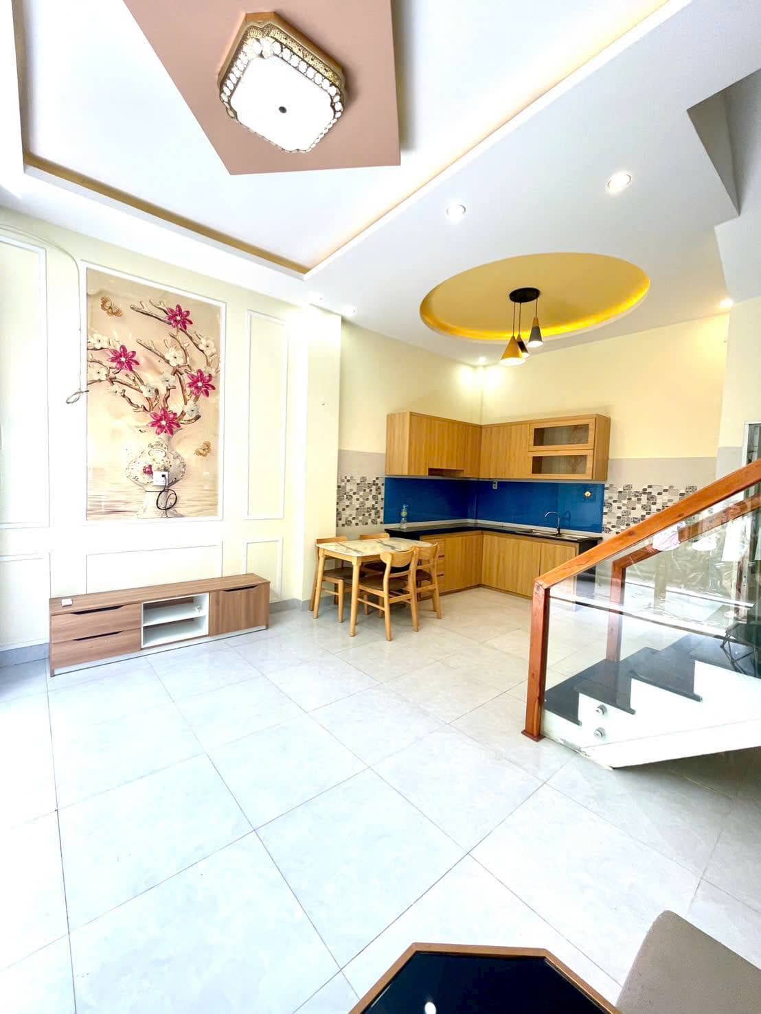 BÁN NHÀ 2 TẦNG HẺM THÔNG RA NHIỀU NHÁNH ĐƯỜNG NGUYỄN CHÁNH - TRUNG TÂM QUY NHƠN.