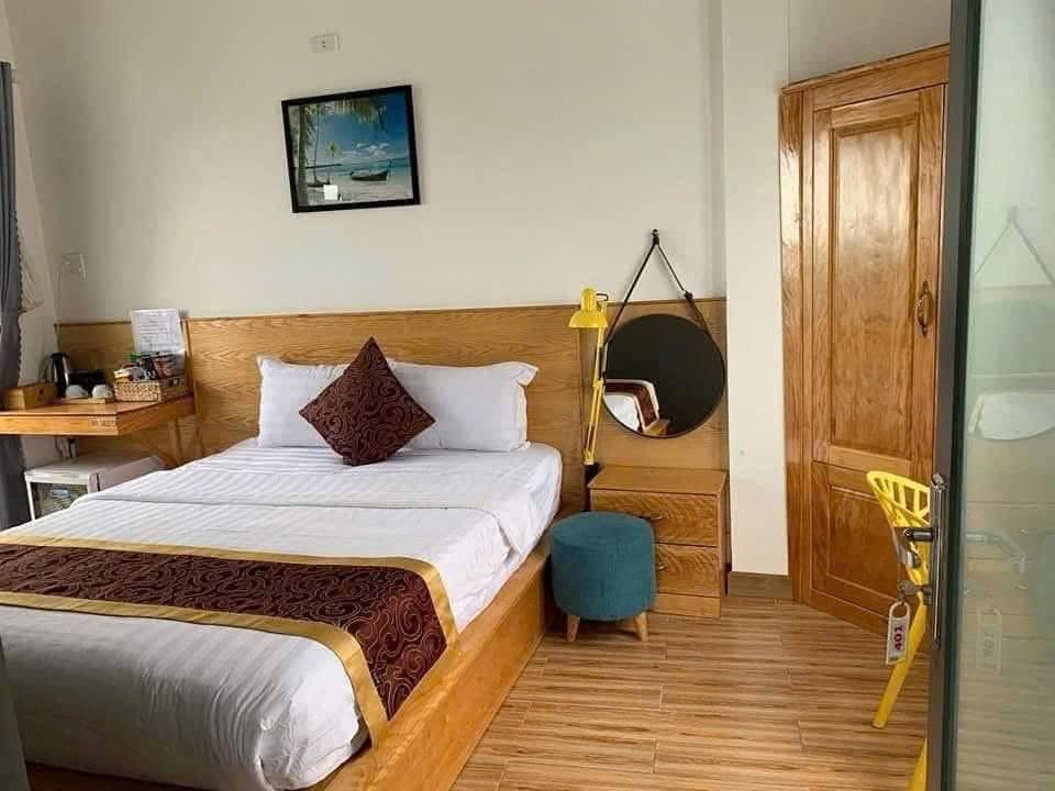 BÁN HOMESTAY 4 TẦNG HẺM XUÂN DIỆU GẦN BIỂN TRUNG TÂM QUY NHƠN