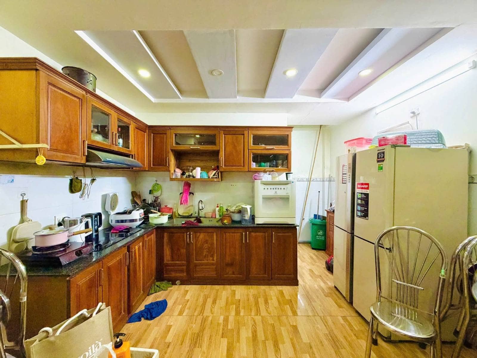BÁN NHÀ 3 TẦNG MẶT TIỀN ĐƯỜNG PHƯỜNG QUY NHƠN NAM